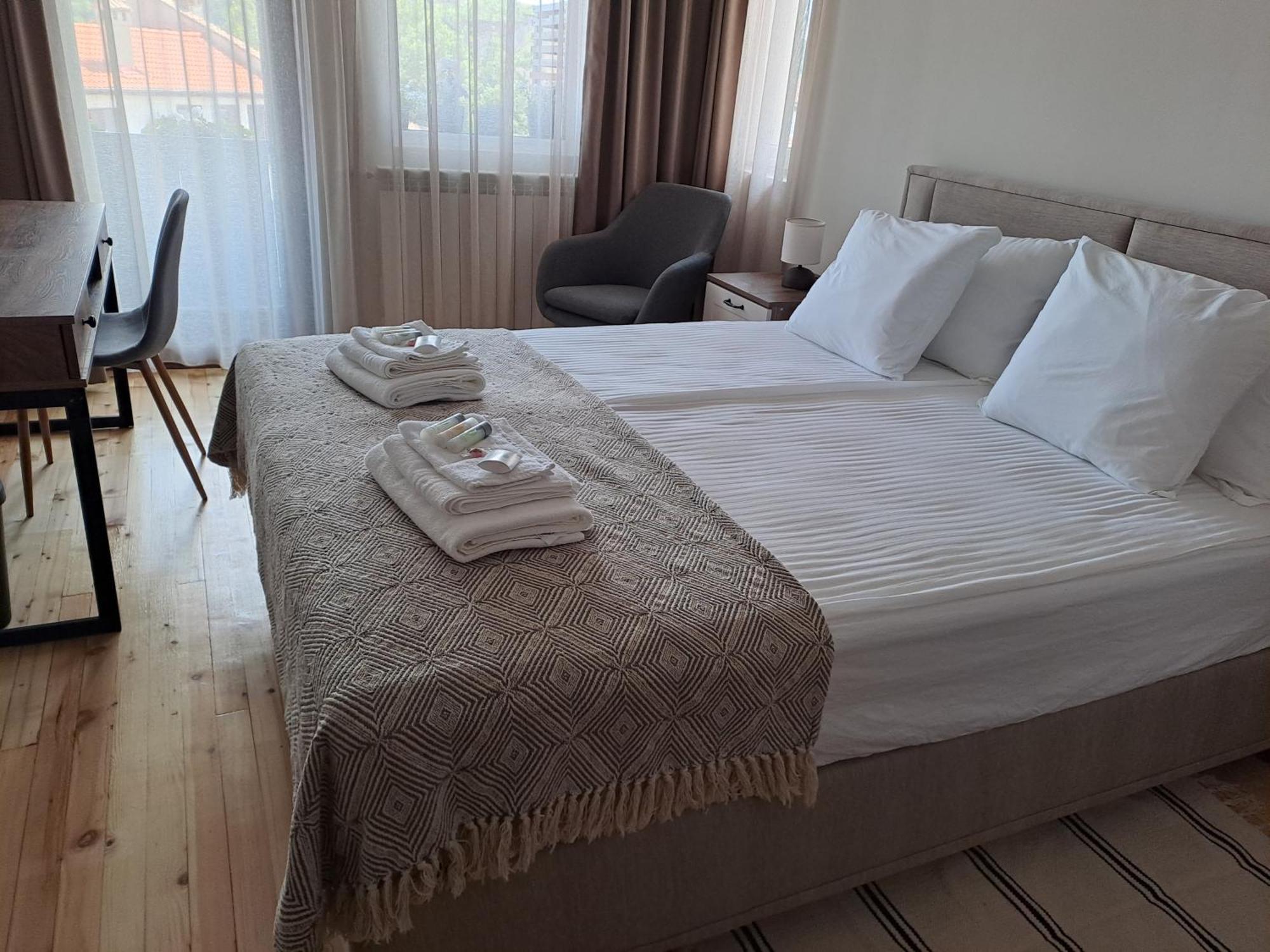 Guest House Lazara Veliko Tarnovo Kültér fotó