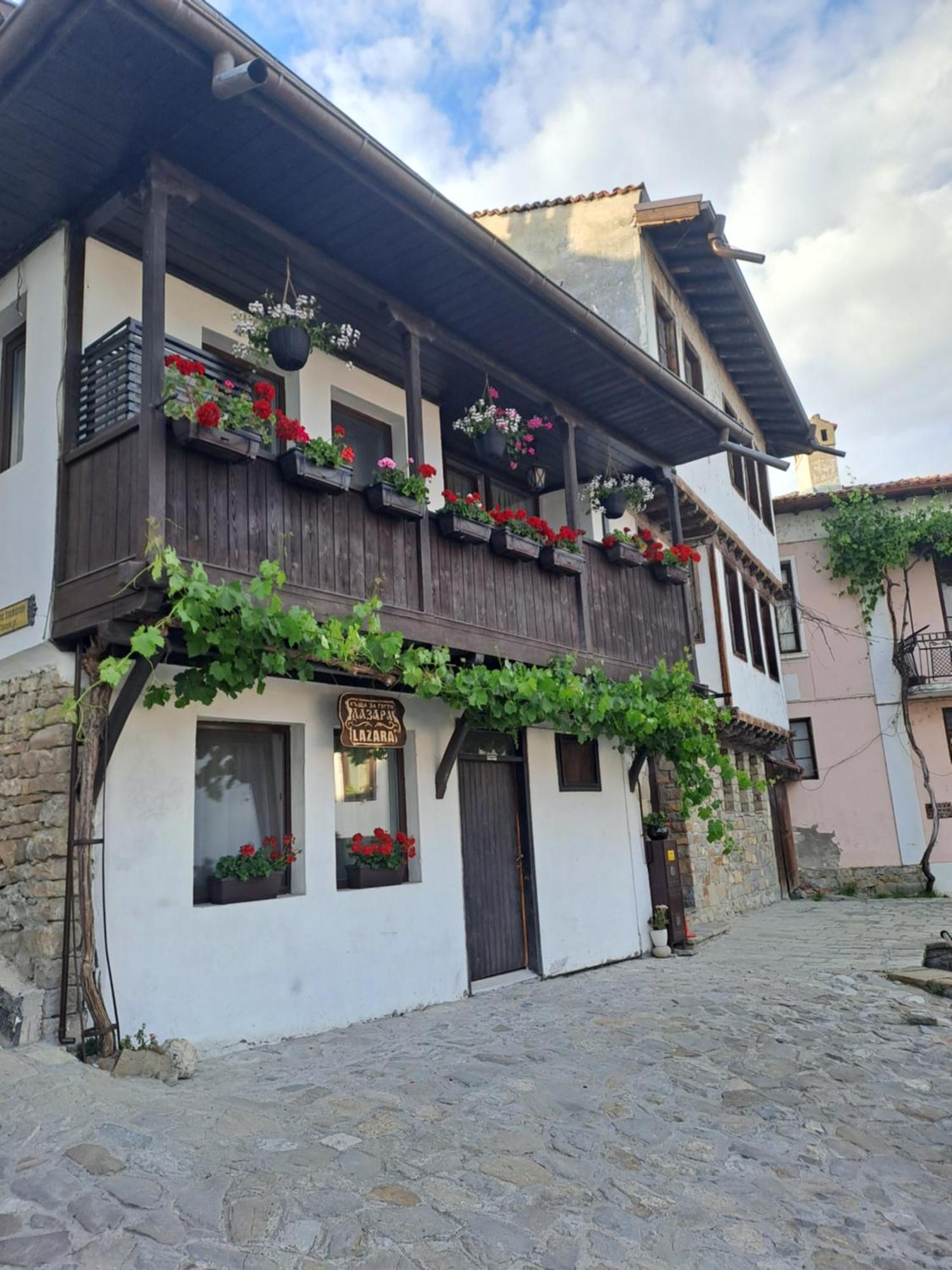 Guest House Lazara Veliko Tarnovo Kültér fotó